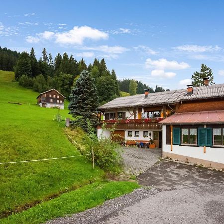 Vintage Holiday Home In Vorarlberg Near Ski Area Шварценберг им Брегенцервалд Екстериор снимка
