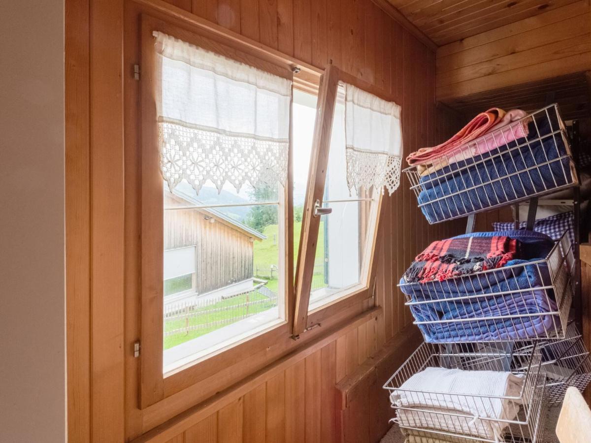 Vintage Holiday Home In Vorarlberg Near Ski Area Шварценберг им Брегенцервалд Екстериор снимка