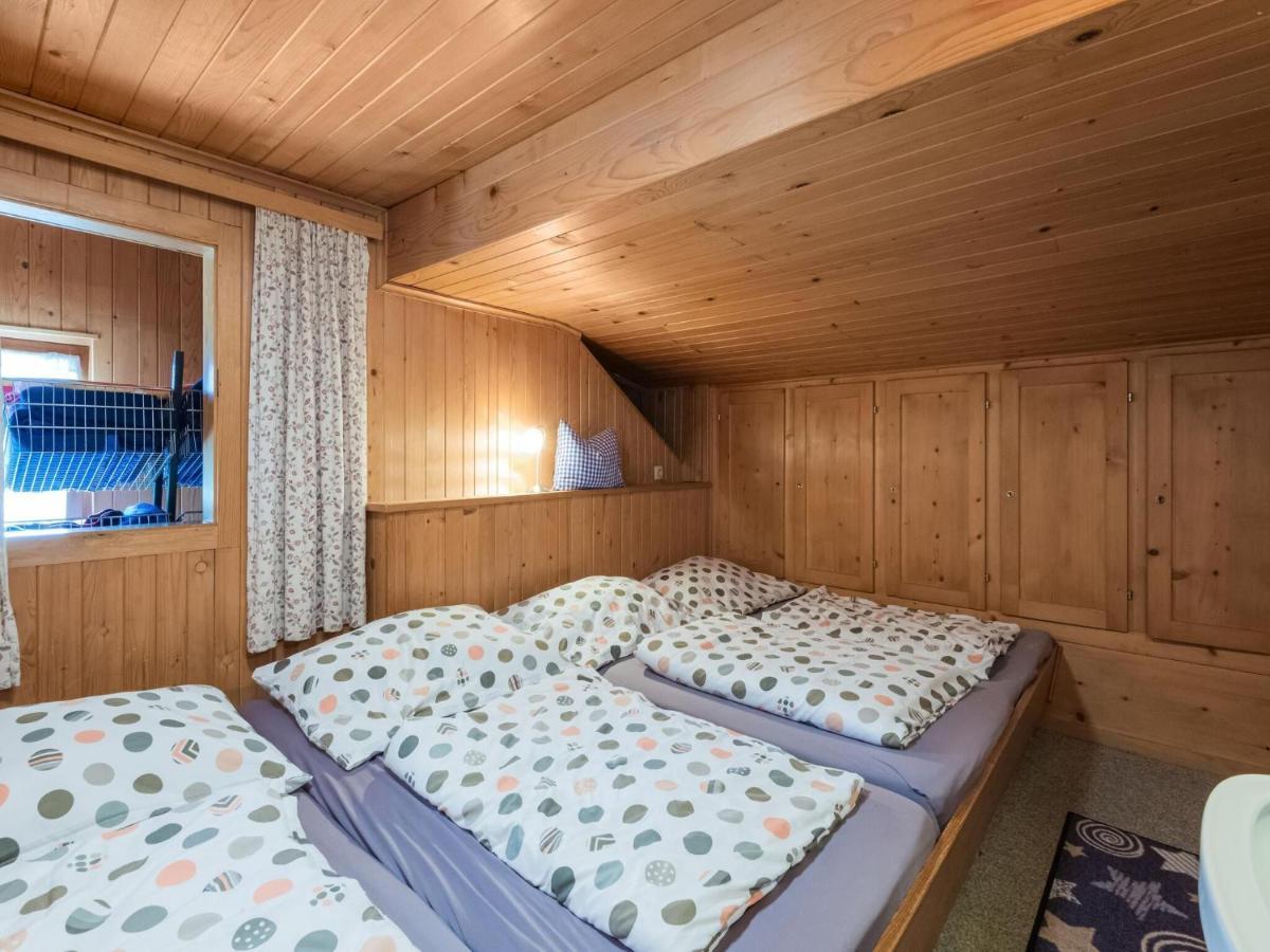 Vintage Holiday Home In Vorarlberg Near Ski Area Шварценберг им Брегенцервалд Екстериор снимка